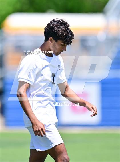 Thumbnail 2 in Vandegrift vs. Mesquite (UIL 6A Soccer Division II Final) photogallery.