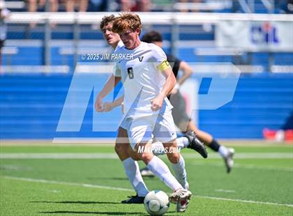 Thumbnail 2 in Vandegrift vs. Mesquite (UIL 6A Soccer Division II Final) photogallery.