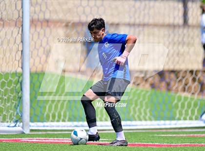 Thumbnail 3 in Vandegrift vs. Mesquite (UIL 6A Soccer Division II Final) photogallery.