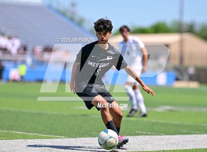 Thumbnail 3 in Vandegrift vs. Mesquite (UIL 6A Soccer Division II Final) photogallery.
