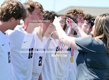 Thumbnail 3 in Vandegrift vs. Mesquite (UIL 6A Soccer Division II Final) photogallery.