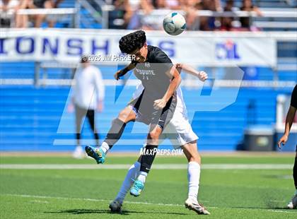 Thumbnail 2 in Vandegrift vs. Mesquite (UIL 6A Soccer Division II Final) photogallery.