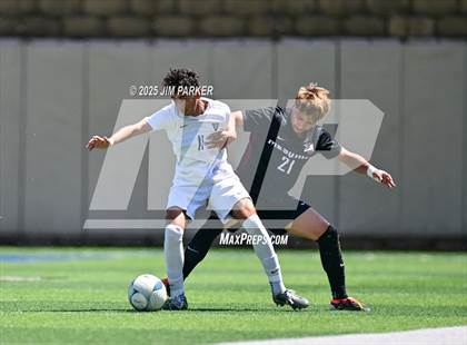 Thumbnail 1 in Vandegrift vs. Mesquite (UIL 6A Soccer Division II Final) photogallery.