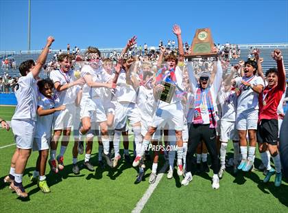 Thumbnail 3 in Vandegrift vs. Mesquite (UIL 6A Soccer Division II Final) photogallery.