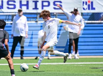 Thumbnail 3 in Vandegrift vs. Mesquite (UIL 6A Soccer Division II Final) photogallery.