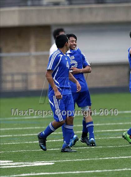 Thumbnail 3 in Mansfield Legacy vs. LakeView (Martin Invitational Soccer Tournament) photogallery.