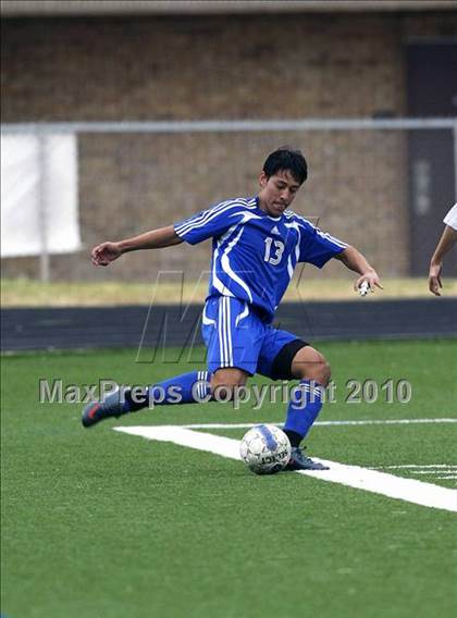 Thumbnail 3 in Mansfield Legacy vs. LakeView (Martin Invitational Soccer Tournament) photogallery.