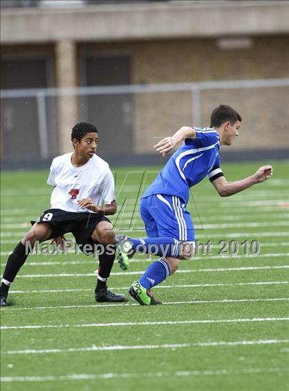 Thumbnail 3 in Mansfield Legacy vs. LakeView (Martin Invitational Soccer Tournament) photogallery.