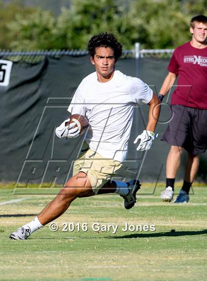 Thumbnail 2 in Whitney vs. El Camino (7-on-7) photogallery.