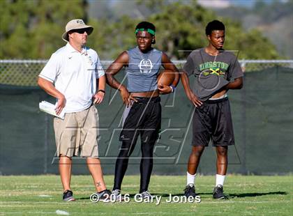 Thumbnail 2 in Whitney vs. El Camino (7-on-7) photogallery.