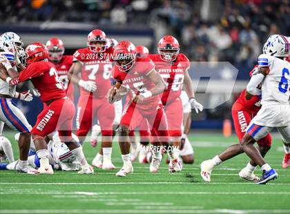 Thumbnail 2 in North Shore vs. Duncanville (UIL 6A Final) photogallery.