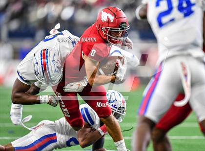 Thumbnail 1 in North Shore vs. Duncanville (UIL 6A Final) photogallery.