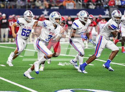 Thumbnail 2 in North Shore vs. Duncanville (UIL 6A Final) photogallery.