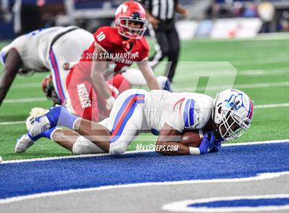 Thumbnail 2 in North Shore vs. Duncanville (UIL 6A Final) photogallery.