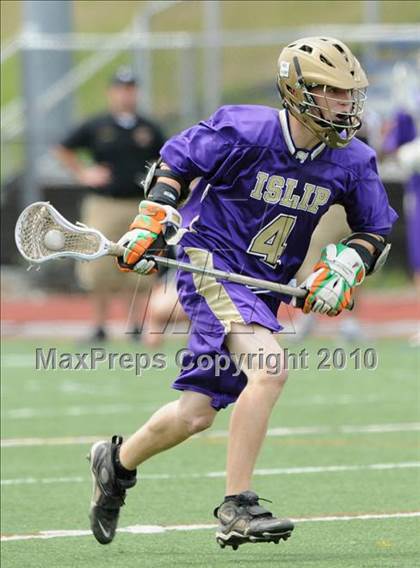 Thumbnail 2 in Islip @ Comsewogue (Division II Quarterfinal) photogallery.