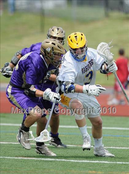 Thumbnail 2 in Islip @ Comsewogue (Division II Quarterfinal) photogallery.