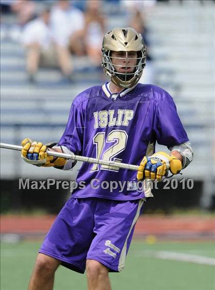 Thumbnail 2 in Islip @ Comsewogue (Division II Quarterfinal) photogallery.