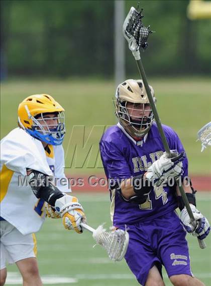 Thumbnail 2 in Islip @ Comsewogue (Division II Quarterfinal) photogallery.