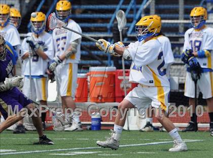 Thumbnail 2 in Islip @ Comsewogue (Division II Quarterfinal) photogallery.
