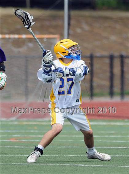 Thumbnail 1 in Islip @ Comsewogue (Division II Quarterfinal) photogallery.