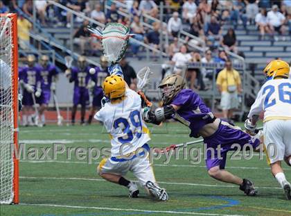 Thumbnail 1 in Islip @ Comsewogue (Division II Quarterfinal) photogallery.