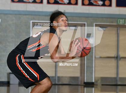 Thumbnail 1 in Foothill vs. Calaveras (Running with the Pack) photogallery.