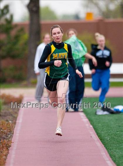 Thumbnail 3 in Hamline Elite Meet (Girls Triple Jump) photogallery.