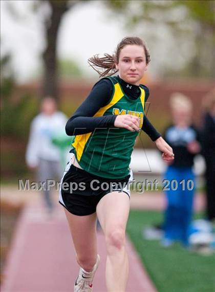 Thumbnail 2 in Hamline Elite Meet (Girls Triple Jump) photogallery.