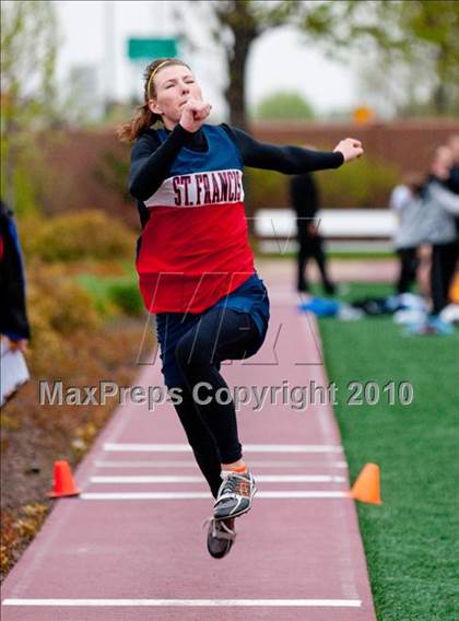 Thumbnail 2 in Hamline Elite Meet (Girls Triple Jump) photogallery.