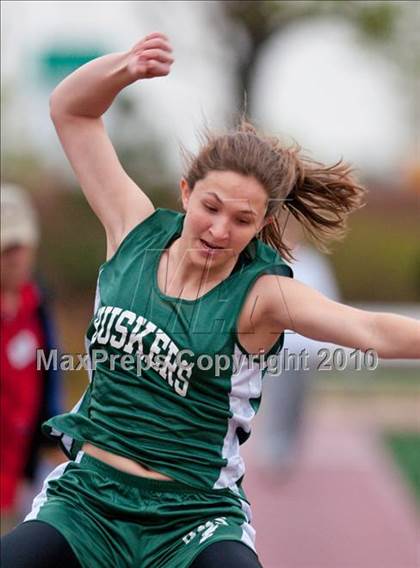 Thumbnail 3 in Hamline Elite Meet (Girls Triple Jump) photogallery.
