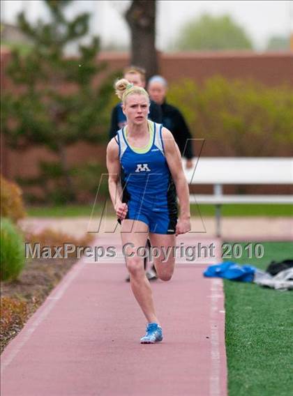 Thumbnail 2 in Hamline Elite Meet (Girls Triple Jump) photogallery.