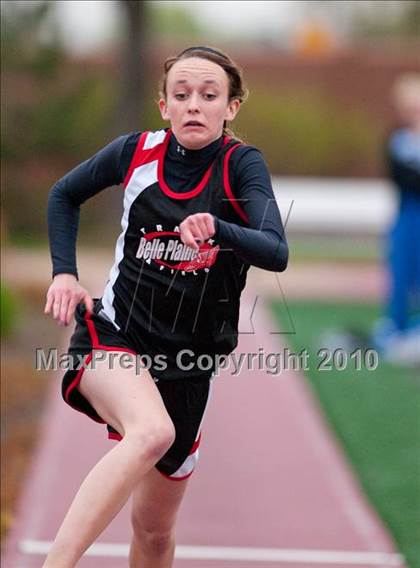 Thumbnail 2 in Hamline Elite Meet (Girls Triple Jump) photogallery.