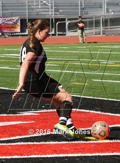 Thumbnail 3 in Anthem Prep vs. Tanque Verde (AIA D4 Final) photogallery.
