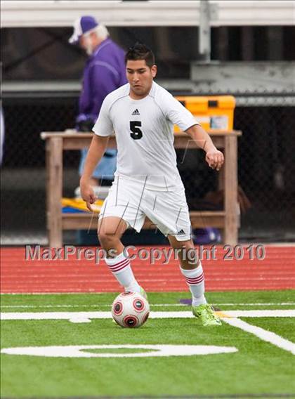 Thumbnail 2 in Angleton vs Terry (Angleton Wildcat Invitational) photogallery.