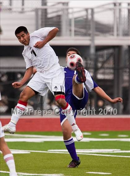 Thumbnail 3 in Angleton vs Terry (Angleton Wildcat Invitational) photogallery.