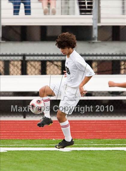 Thumbnail 1 in Angleton vs Terry (Angleton Wildcat Invitational) photogallery.