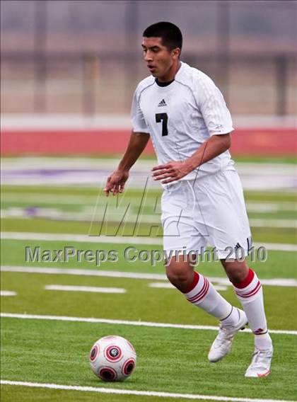 Thumbnail 3 in Angleton vs Terry (Angleton Wildcat Invitational) photogallery.
