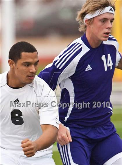 Thumbnail 2 in Angleton vs Terry (Angleton Wildcat Invitational) photogallery.