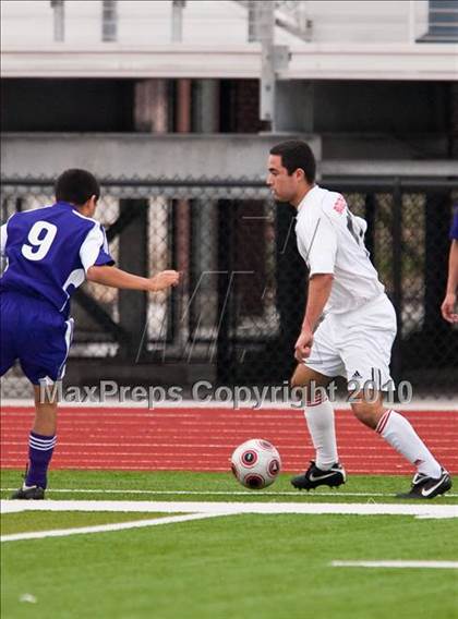 Thumbnail 3 in Angleton vs Terry (Angleton Wildcat Invitational) photogallery.