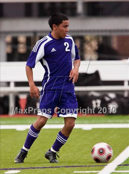 Thumbnail 3 in Angleton vs Terry (Angleton Wildcat Invitational) photogallery.
