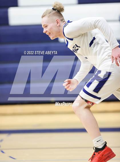 Thumbnail 2 in Far Northeast Warriors @ Hinkley photogallery.
