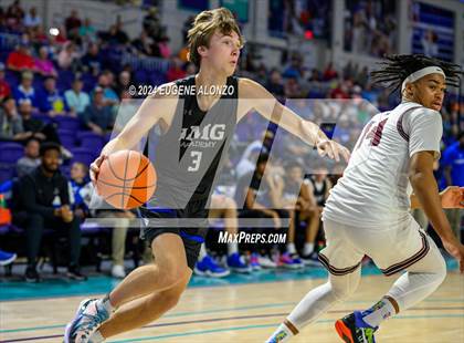 Thumbnail 3 in Don Bosco Prep vs. IMG Academy (City of Palms Classic) photogallery.