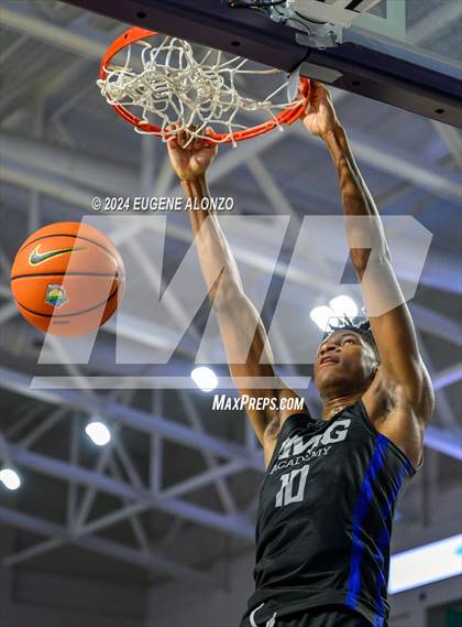Thumbnail 3 in Don Bosco Prep vs. IMG Academy (City of Palms Classic) photogallery.