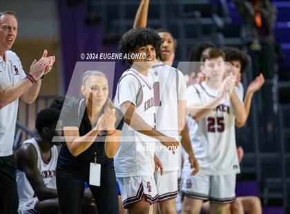 Thumbnail 3 in Don Bosco Prep vs. IMG Academy (City of Palms Classic) photogallery.