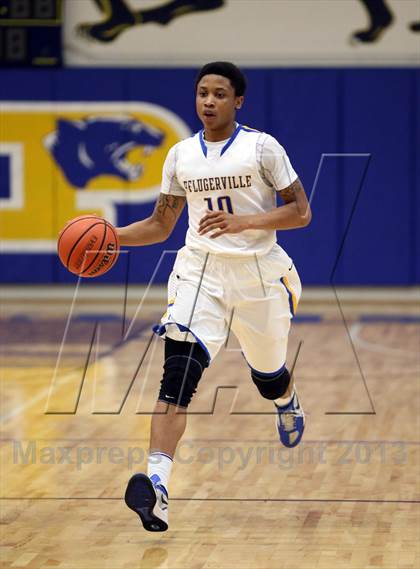 Thumbnail 1 in McNeil @ Pflugerville photogallery.