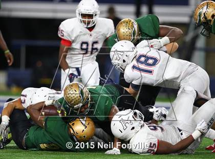Thumbnail 2 in Allen vs. DeSoto (UIL 6A D1 Area Playoff) photogallery.
