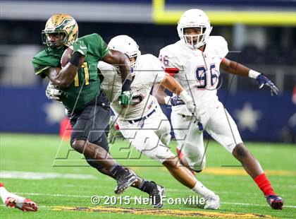 Thumbnail 1 in Allen vs. DeSoto (UIL 6A D1 Area Playoff) photogallery.