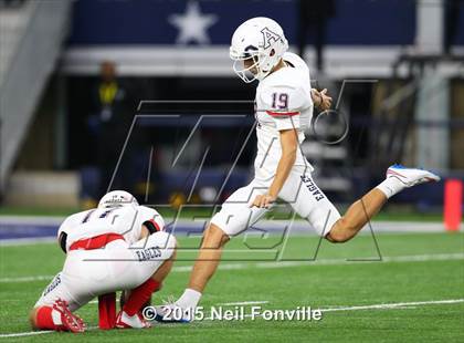 Thumbnail 3 in Allen vs. DeSoto (UIL 6A D1 Area Playoff) photogallery.