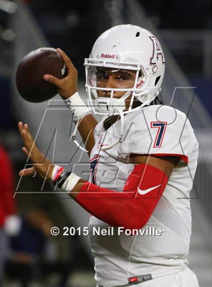 Thumbnail 2 in Allen vs. DeSoto (UIL 6A D1 Area Playoff) photogallery.
