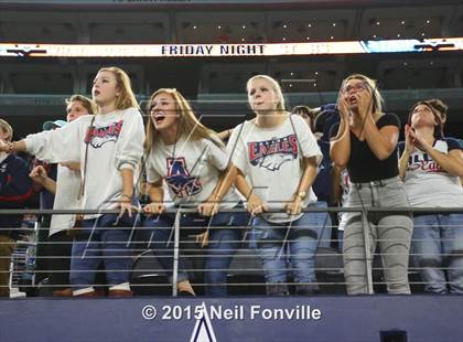 Thumbnail 2 in Allen vs. DeSoto (UIL 6A D1 Area Playoff) photogallery.